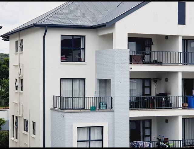 1 BEDROOM APARTMENT FOR SALE IN PETERVALE